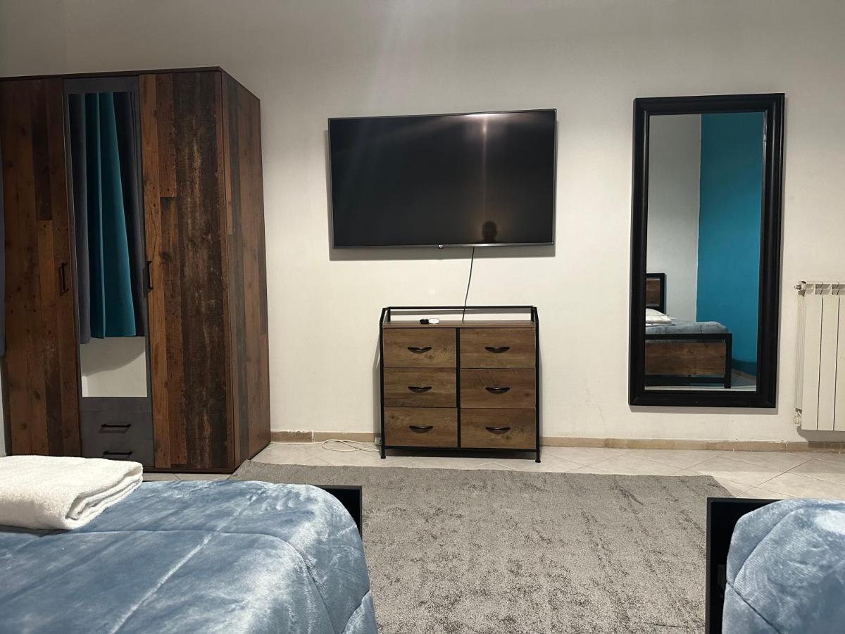 Kobe'S Apartment Рим Экстерьер фото